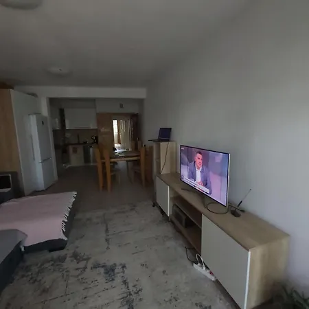 просторен и добре обзаведен Oborishte 39 Str *